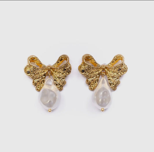 Cecilia Bow Pearl Gold Earrings